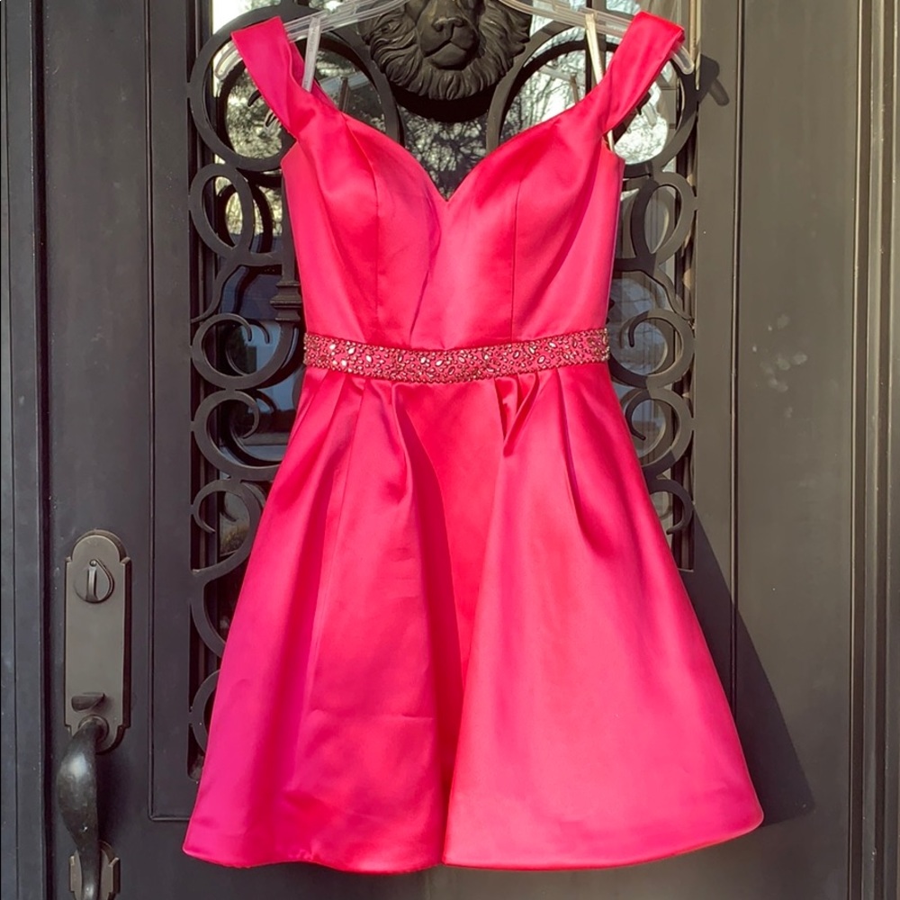 Sherri Hill Hot Pink Cocktail Dress Size 0